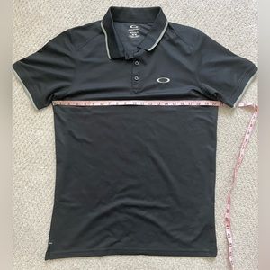 Oakley Men‘s Golf/Tennis Dry-Fit Hydrolix Shirt Size Medium